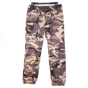 Le Superbe Women's Casbah Blushing Cropped Ankle Camo Pants Size 8 NWT